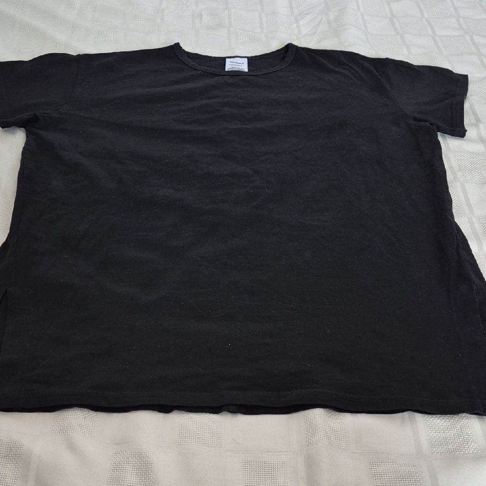 Women's Classic Black Short Sleeve Cotton Tee - Picture 11 of 16